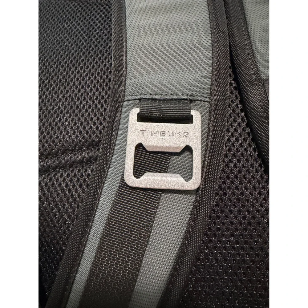 Timbuk2 Parkside Laptop Backpack Gray AT&T Logo Commuter Bag 384-3 TSF18 OS